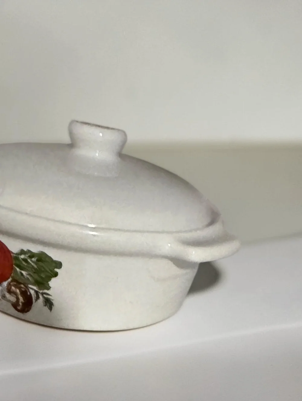 Vintage 1970s Japan Stoneware Individual Casserole Dish with Lid Tomato
